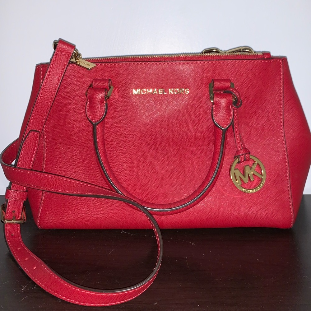 Michael Kors shoulder bag.